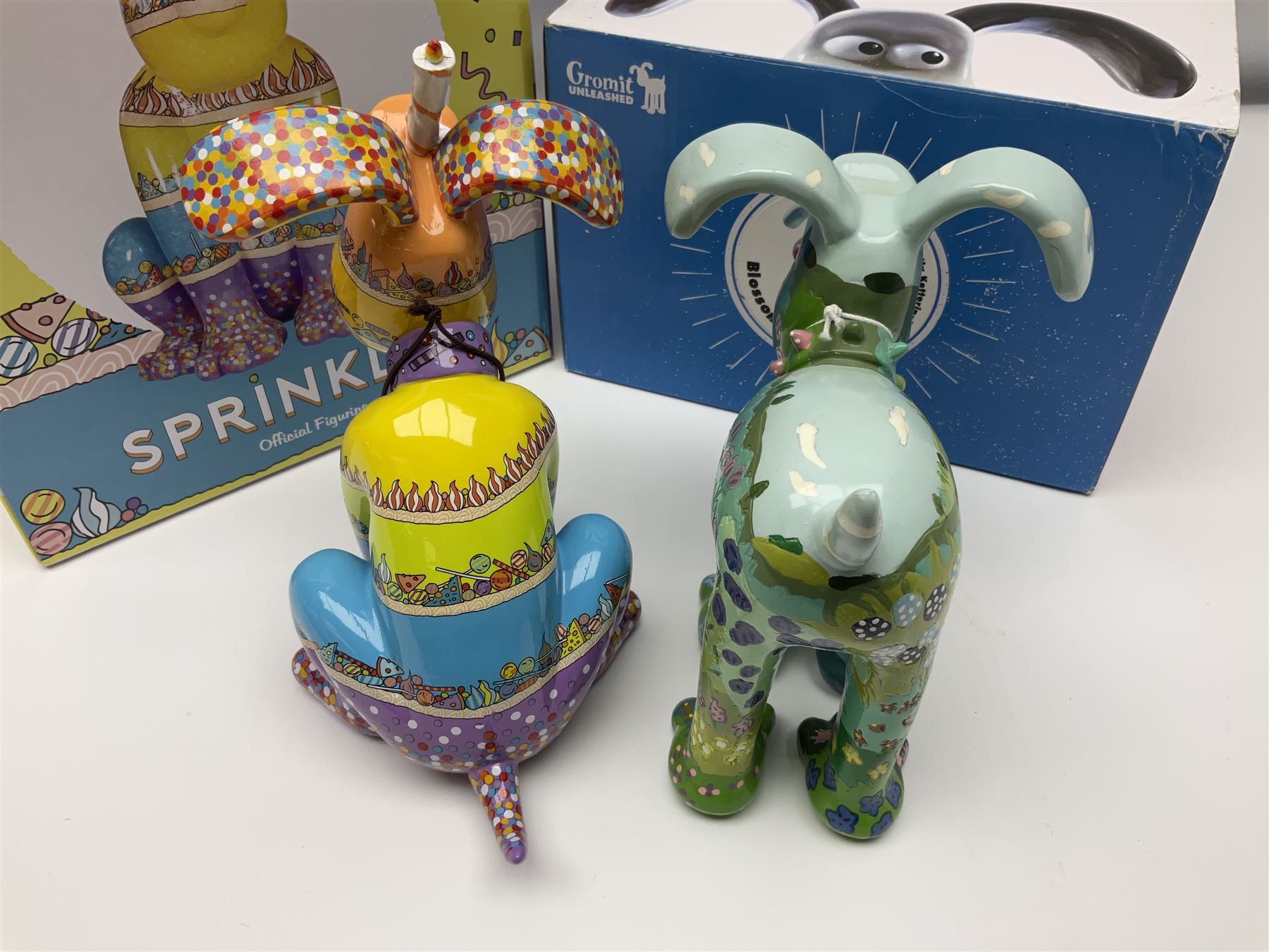 Wallace & Gromit - Gromit Unleashed: two Aardman Animations The Grand Appeal 'Gromit Unleashed' figures comprising Sprinkles and Blossom, both with boxes
