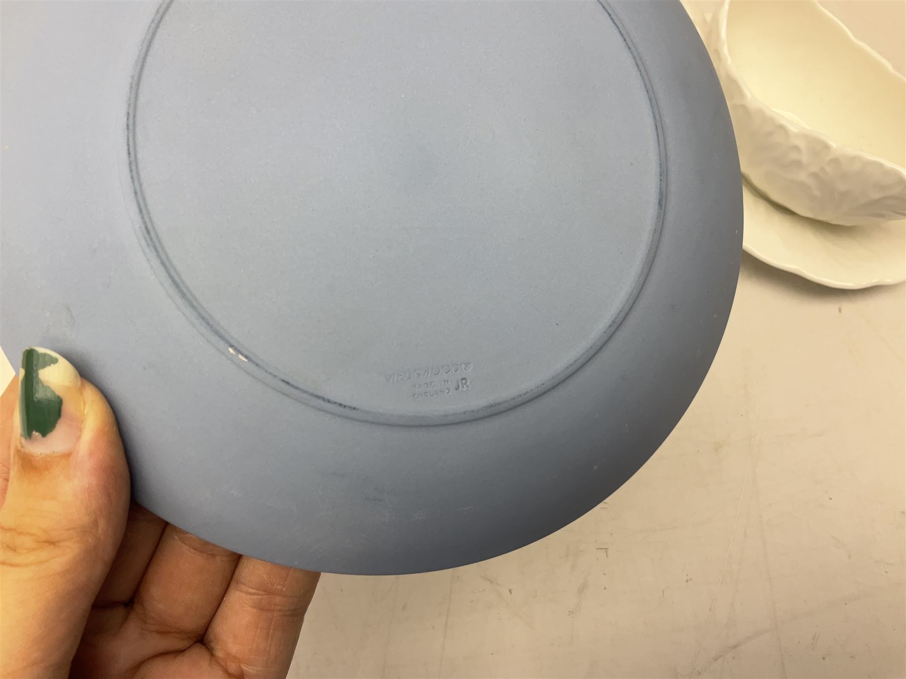 Wedgwood Countryware dinner wares, to include cruets, sauce boat and stand, two jugs etc, together with Wedgwood jasperware boxed HOW Group 40th Birthday 16.5cm plate, Royal Worcester 'Herbs' large sectioned dish and two Hornsea Windrush vases, Sorrento marquetry twin handled tray with musical motif to centre, L40cm, W Widdop brass carriage clock with quartz movement, pellet drum, Whitall Tatum Company No.1 glass insulator, silver plate and other misc etc