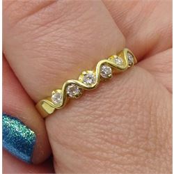 18ct gold seven stone diamond, weave design ring, London import marks 1994, total diamond weight 0.25 carat