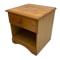Pair of pine bedside tables, each with single drawer