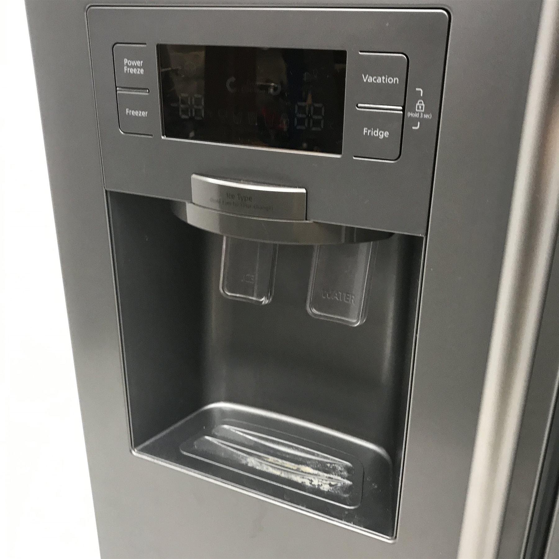 Samsung RSH5UBMH side by side American style fridge freezer, W93cm, H180cm, D73cm