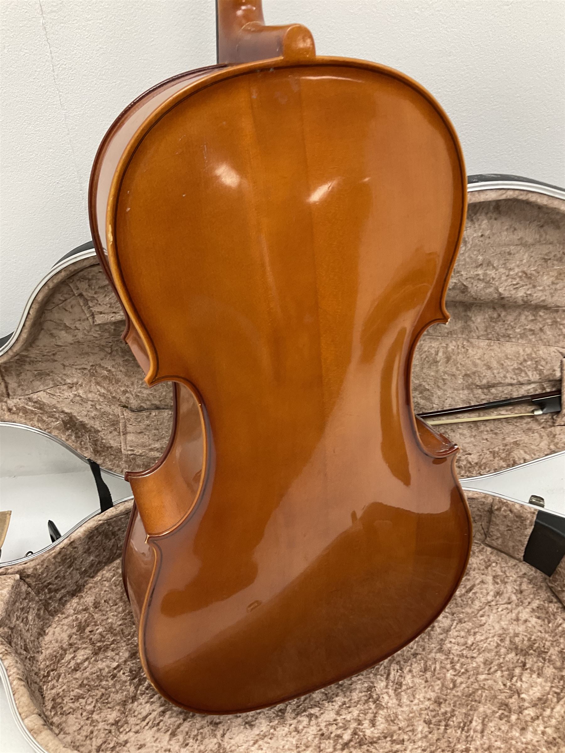 Cello by Andreas Zellar of Romania for Stentor Music Co. Ltd. with 75.5cm two-piece maple back and ribs and spruce top, bears label, L122cm overall, in hard carrying case with bow