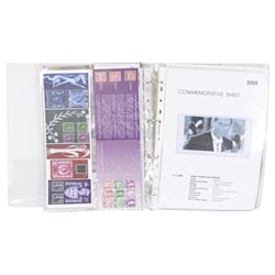 Queen Elizabeth II mint decimal stamps, mostly in presentation packs, face value of usable postage approximately 650 GBP