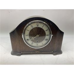 A selection of mid-20th century and later mantle clocks, aneroid barometer and Smiths mains electricity Sectric clock for repair or parts 