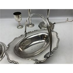 Collection of assorted silver plate, comprising four cup egg cruet, table lamp, bud vase, desk stand etc  
