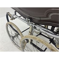 Marmet coach built 1964 pram, with detachable body, brown coachwork and hood, L118cm, H113cm