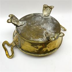 A Victorian twin handled pan or jardinaire, with three lion mask and paw feet, including handles H12cm D36.5cm, together with a pair of small Japanese Meiji period brass and copper incised and relief decorated vase, H15cm.