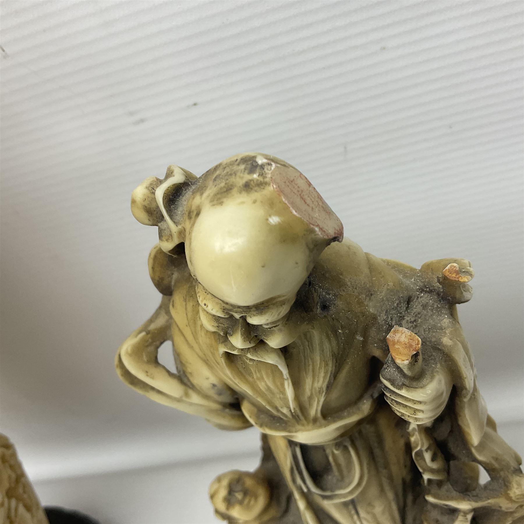 Collection of hardstone and soapstone, including hardstone seal carved temple dogs finial, inscription on base, together with inkwells, vases etc  