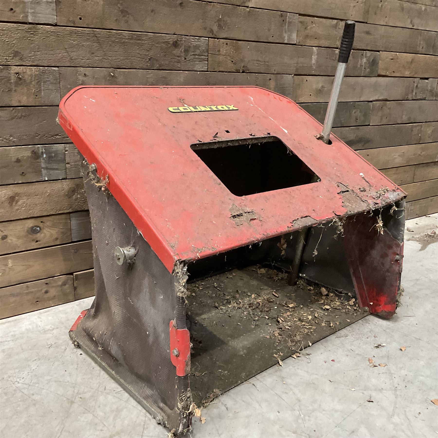 Countax K18 Twin ride on lawnmower 42” cut, with trailer and attachment 