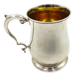  Silver millennium tankard by Bruce Russell Guernsey stamped 925 silver and Guernsey coat-of-arms approx 14.8oz  