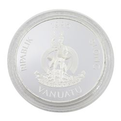 The Royal Mint Vanuatu 1995 'Lady of the Century' silver proof 100 Vatu coin, commemorating Queen Elizabeth The Queen Mother, cased