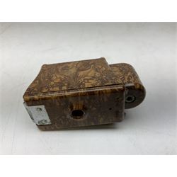 20th century Coronet Midget 16mm camera, in marbled brown Bakelite case with chrome mounts, L6cm, together with a pair of 9ct gold (tested) spectacles in case