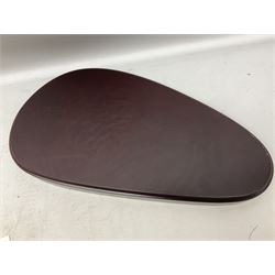 Lladro figure, Jester Serenade, modelled as a ballerina with bouquet of flowers seated before a jester playing the violin, limited edition 2541/3000, sculpted by Antonio Ramos, no 5932, with original box, year issued 1993, year retired 1994, H37cm