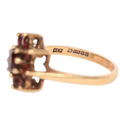 9ct gold garnet ring and a pair of 9ct gold stone set stud earrings