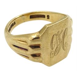 9ct gold signet ring, with engraved initials, hallmarked