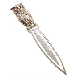 Modern silver page marker, the terminal modelled in the form of an owl, hallmarked Sheffield, makers mark ID, also stamped 925 and with 925 quality control mark, H9cm, approximate weight 9.1 grams