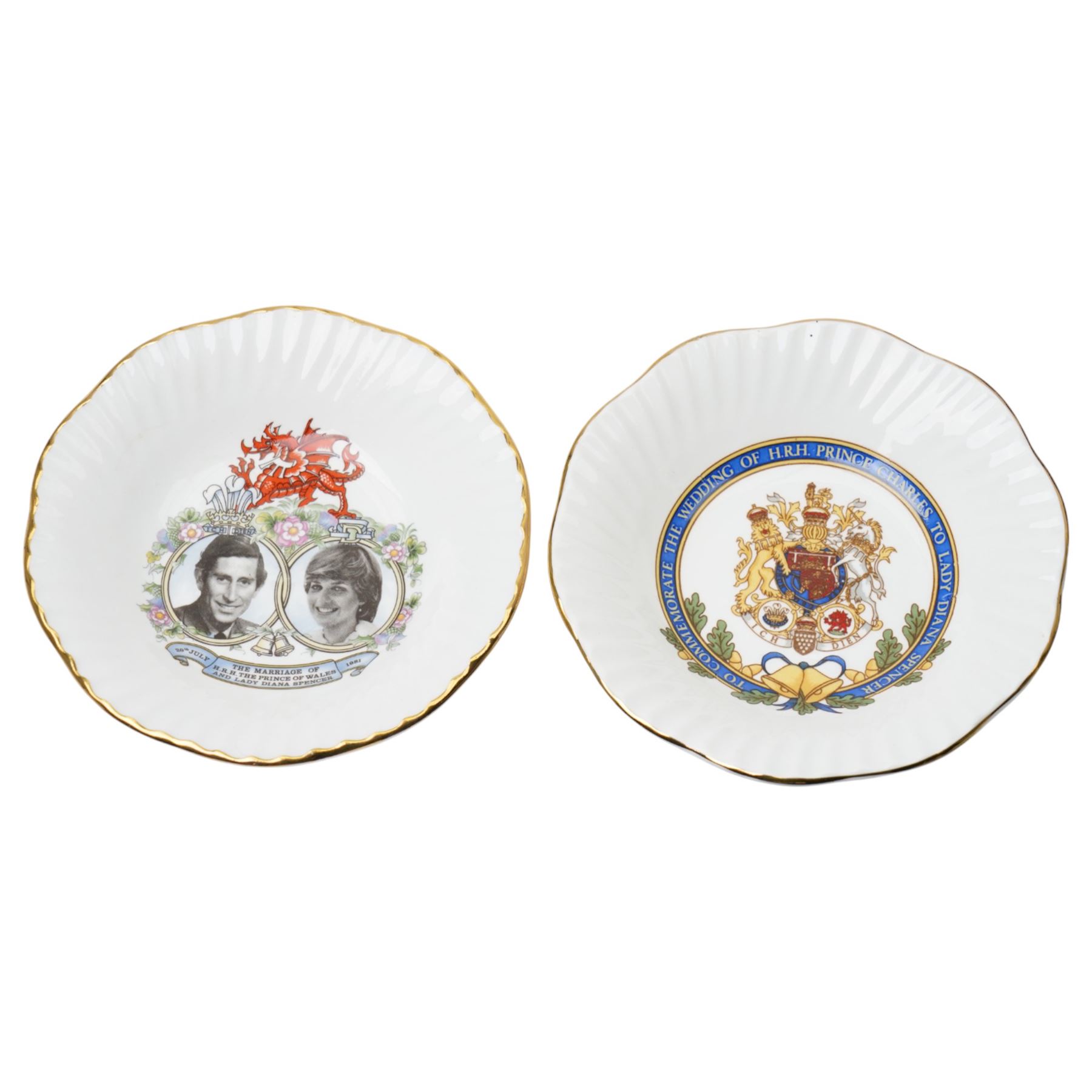 Collection of commemorative coins,. silver ingot pendant and chain and £5 coin