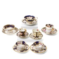 Grainger Lee & Co Worcester teacup, together with a collection of cobalt blue cabinet cups...
