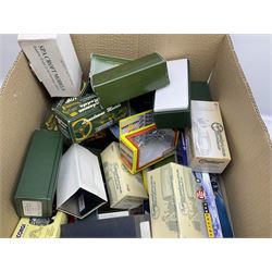 Large quantity of empty die-cast model boxes including Corgi; EFE; Lone Star; Lansdowne Models; Brooklin Models; Vitesse; ERTL; Neo Scale Models etc
