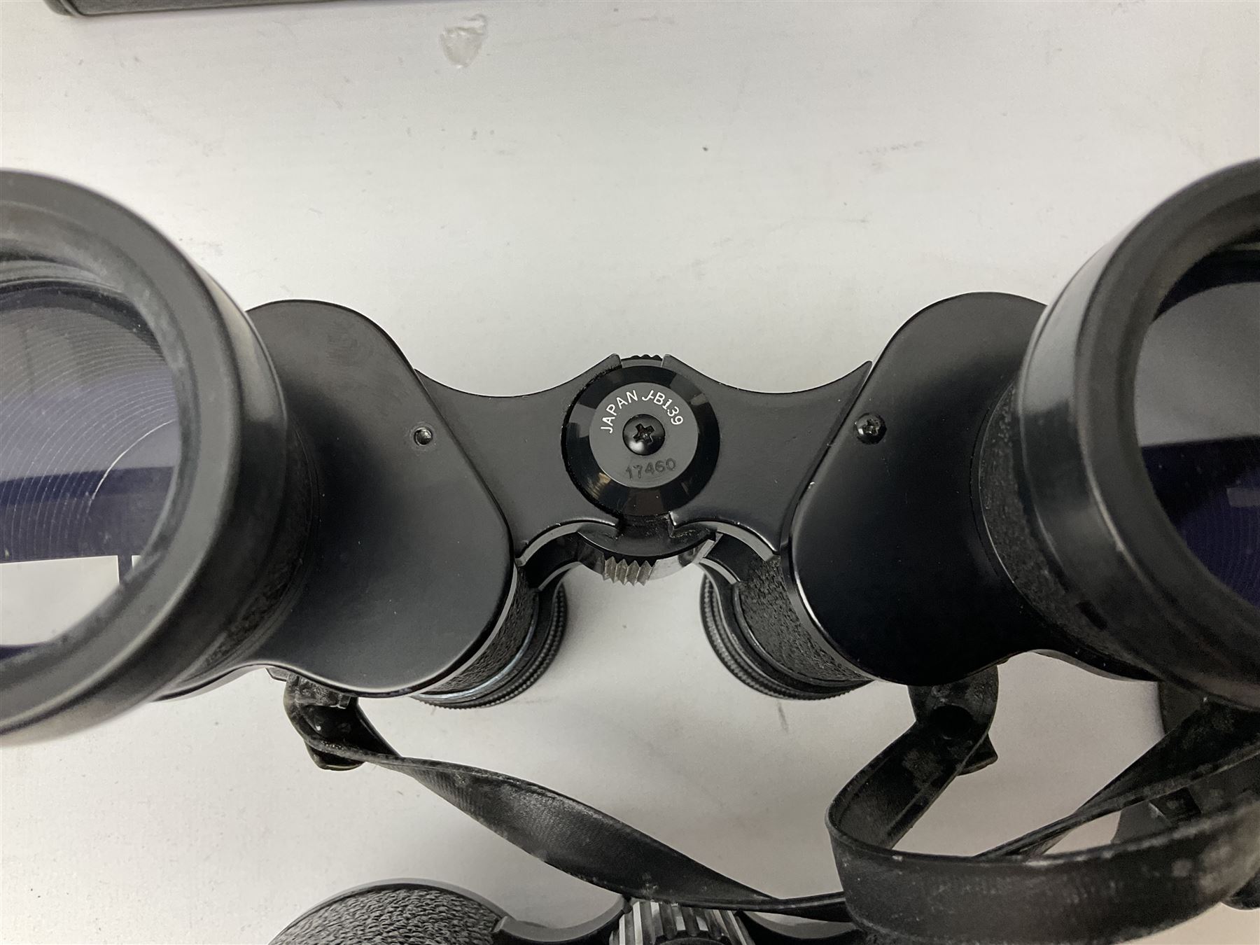 Eleven pairs of Swift binoculars, to include Greens 8x40, Saratoga 8x40, two pairs of Newport Mk II 10x50, Newport 10x50, Saratoga Mk II 8x40, Audubon 8.5x44, etc, 