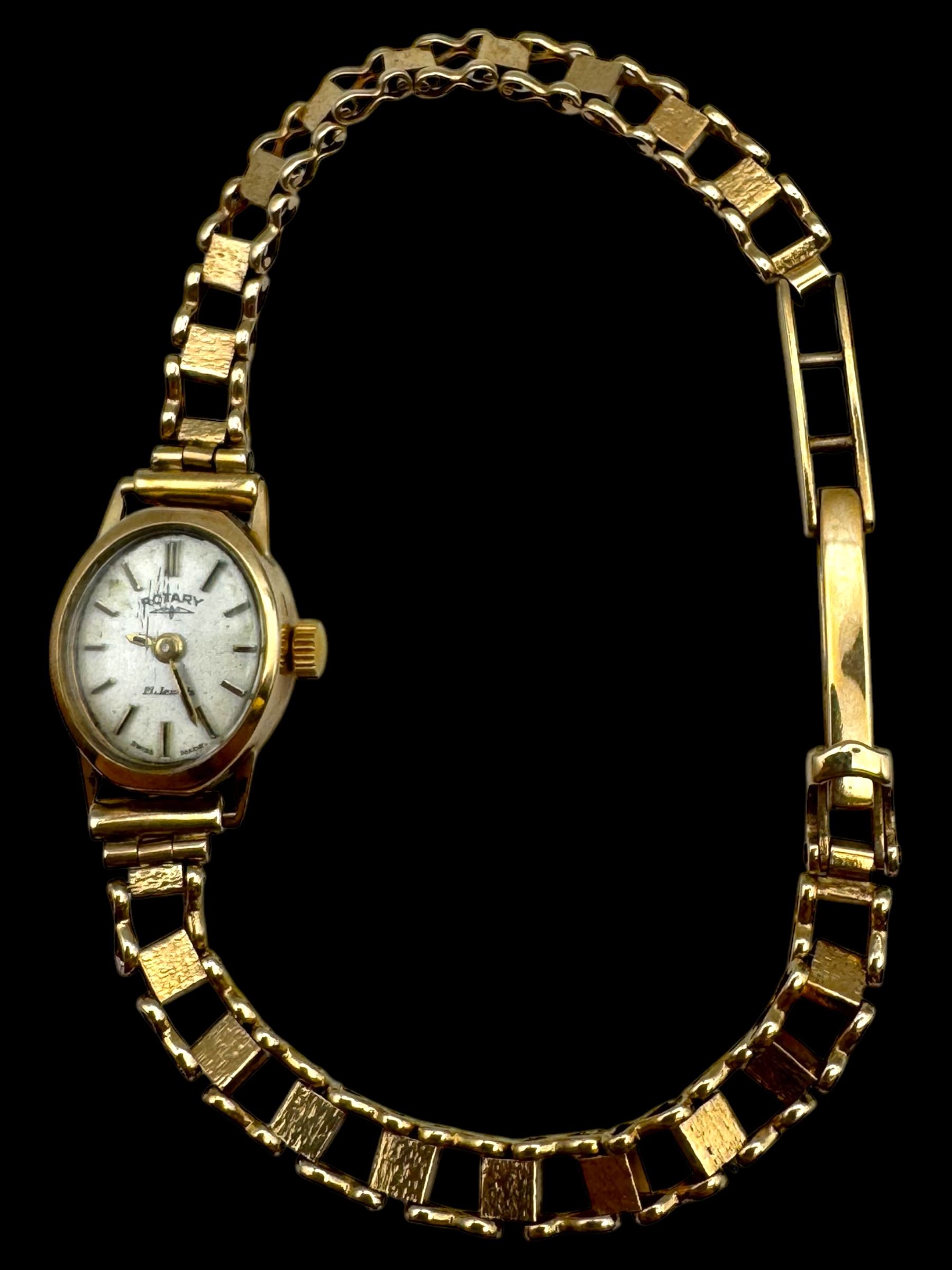 9ct gold ladies Rotary wristwatch, on 9ct gold strap, hallmarked 
