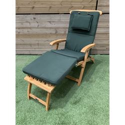 Neptune - hardwood garden steamer chair, with cushion - THIS LOT IS TO BE COLLECTED BY APPOINTMENT FROM DUGGLEBY STORAGE, GREAT HILL, EASTFIELD, SCARBOROUGH, YO11 3TX