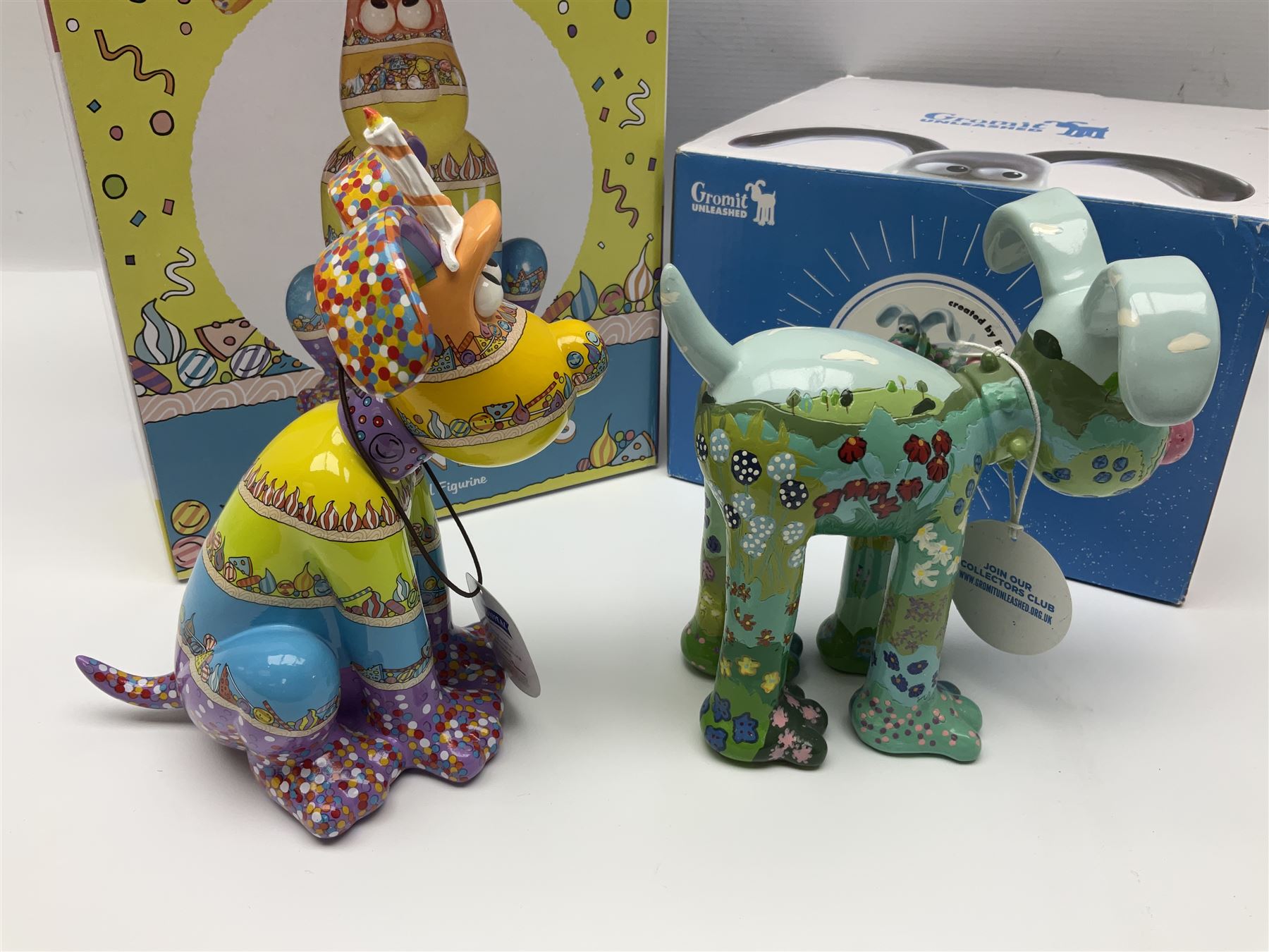 Wallace & Gromit - Gromit Unleashed: two Aardman Animations The Grand Appeal 'Gromit Unleashed' figures comprising Sprinkles and Blossom, both with boxes