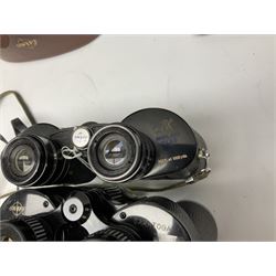 Eleven pairs of Swift binoculars, to include Greens 8x40, Saratoga 8x40, two pairs of Newport Mk II 10x50, Newport 10x50, Saratoga Mk II 8x40, Audubon 8.5x44, etc, 