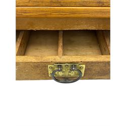 Late 19th century pine extending drawer leaf kitchen table, with drawer