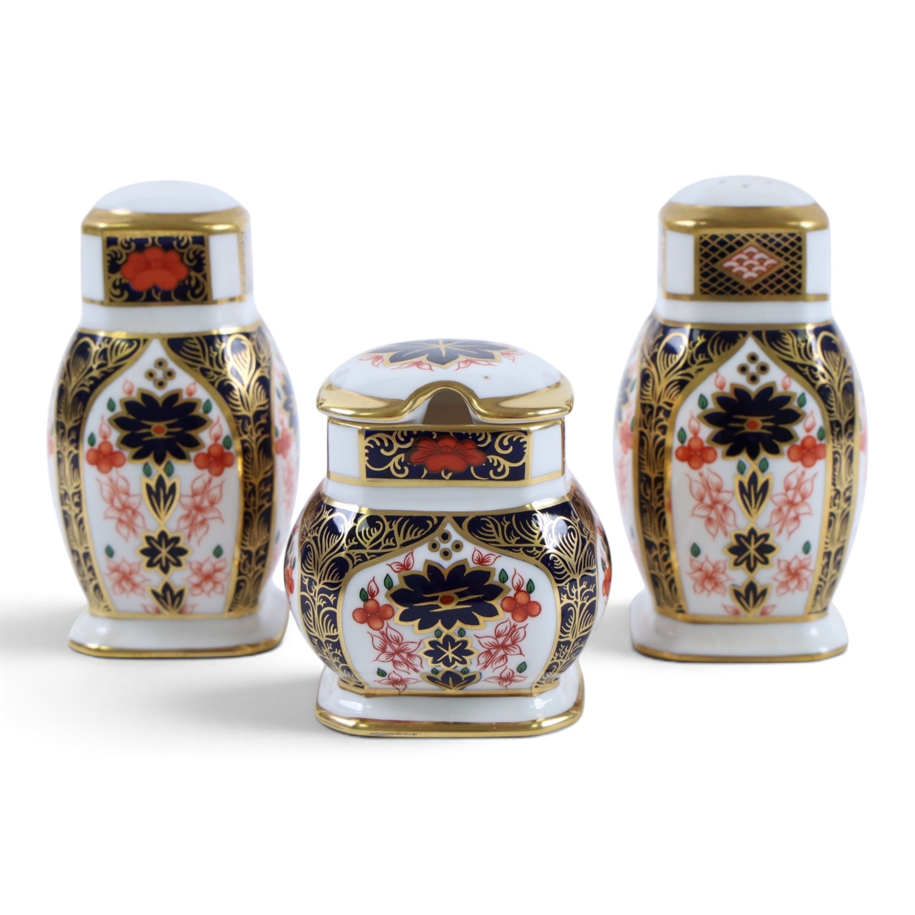 Royal Crown Derby Old Imari 1128 pattern cruet set, comprising salt, pepper and mustard pot 
