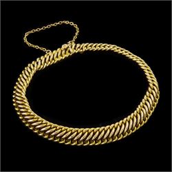 Victorian 15ct rose and yellow gold fancy curb link bracelet, stamped 15