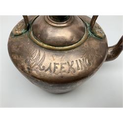Engraved copper kettle, with Baden Powell Mafeking decoration with union jack flags, with finial modeled as Baden Powell, H31cm