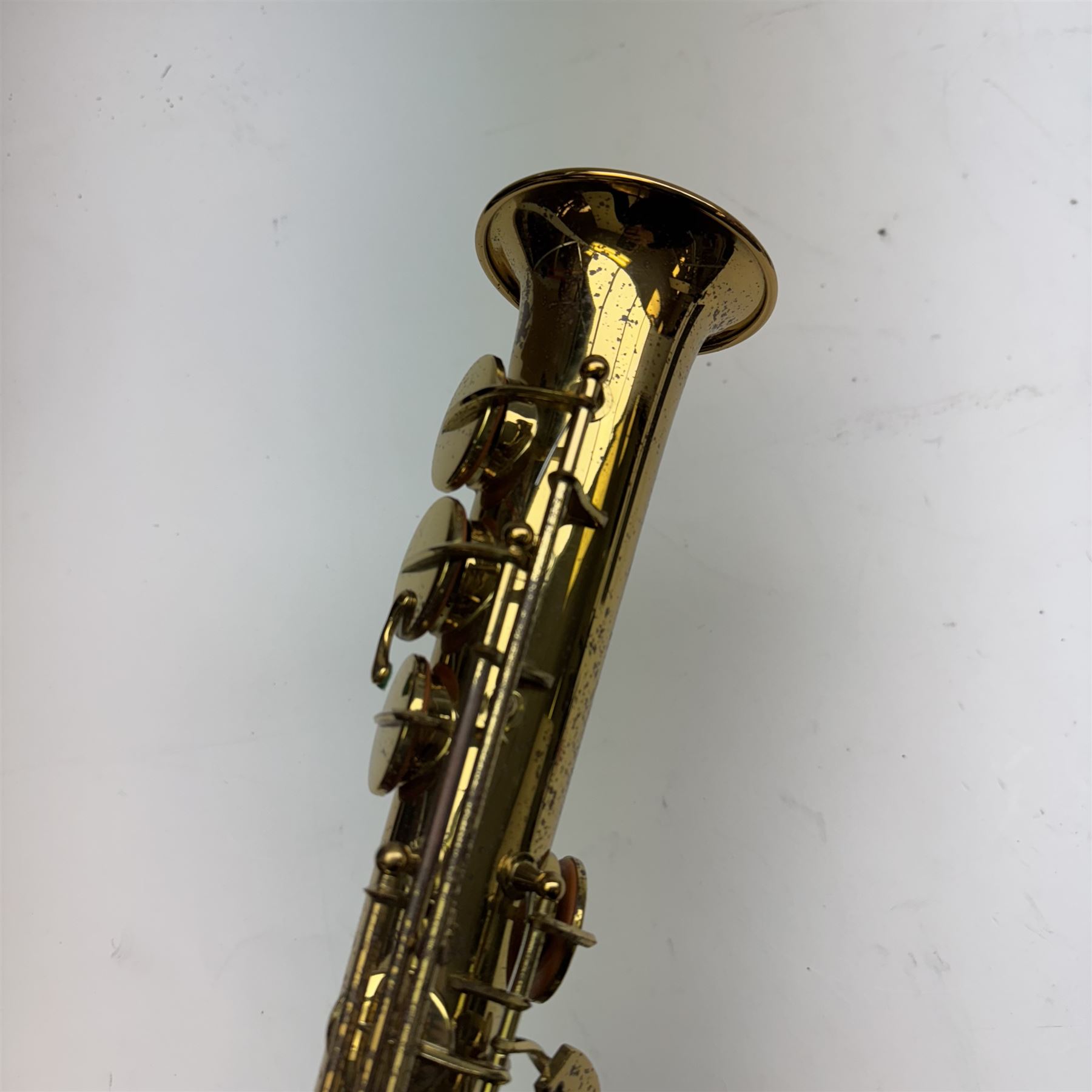 20th century Earlham straight soprano saxophone with mouthpiece, in a hard velvet lined case.