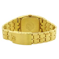 Omega Constellation gentleman's 18ct gold automatic wristwatch, champagne dial, with baton hour markers and date aperture, on Omega 18ct gold bracelet, No. 368.847, with fold-over clasp, stamped 750, boxed