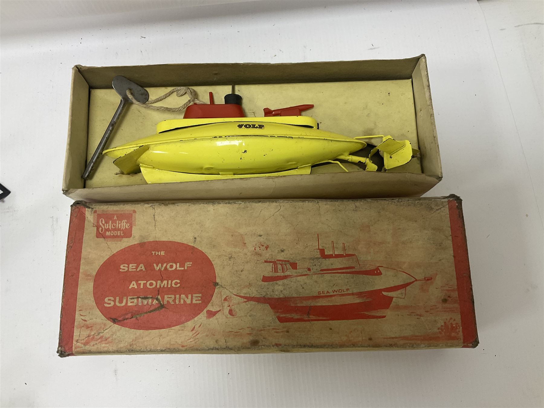 Sutcliffe ‘Sea Wolf’ clockwork atomic submarine, boxed; Mamod SP2 Steam Engine, lacking chimney; with quantity of playworn die-cast vehicles to include Corgi, Matchbox etc
