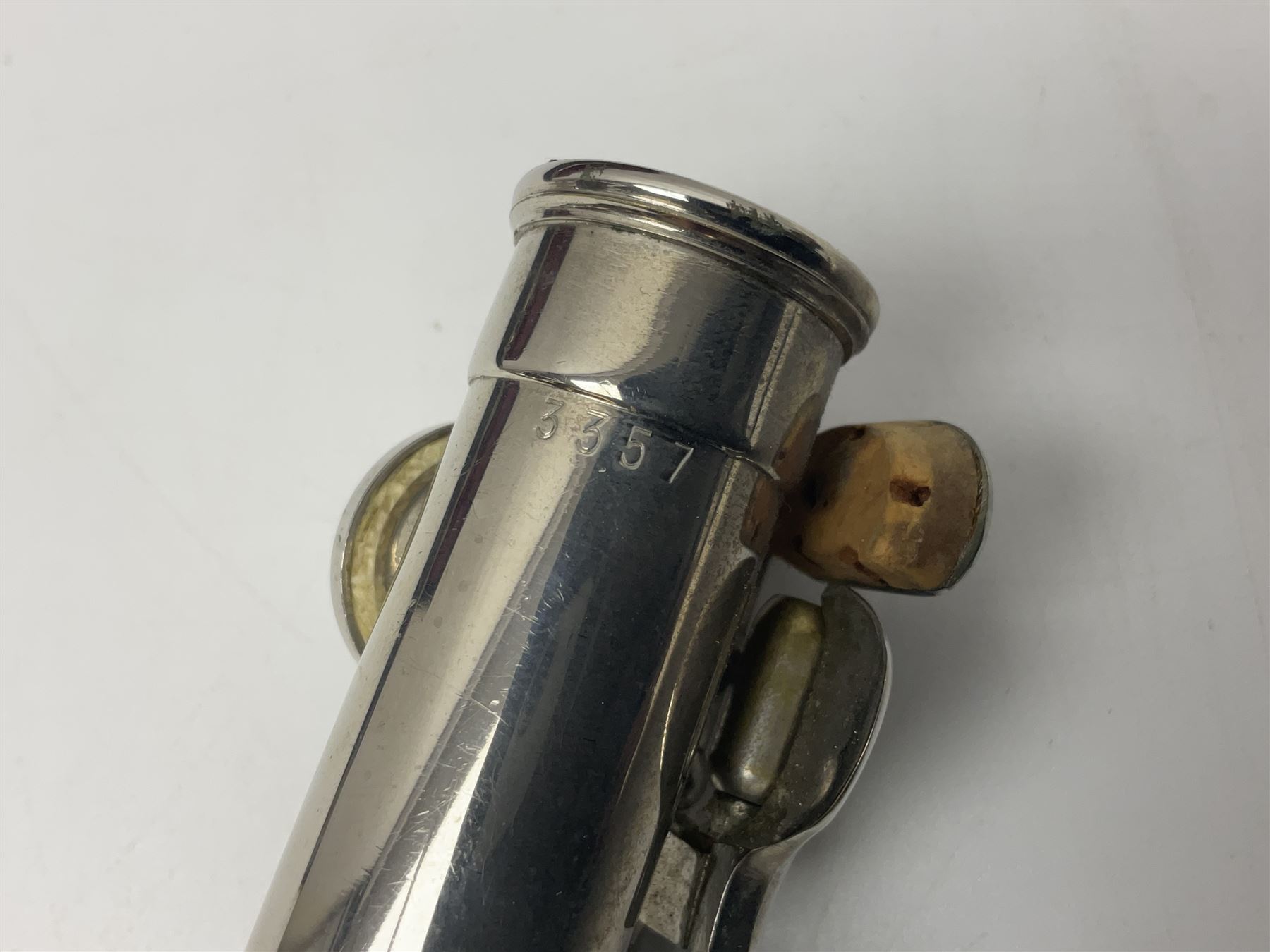 Lafleur three-piece flute, serial no.3357; in fitted carrying case