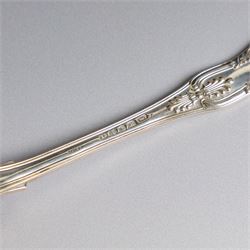 Four silver Kings pattern table spoons, comprising George IV pair, engraved with stork and serpent crest, hallmarked William M Traies, London 1827 and a Victorian pair, hallmarked Mary Chawner, London 1838