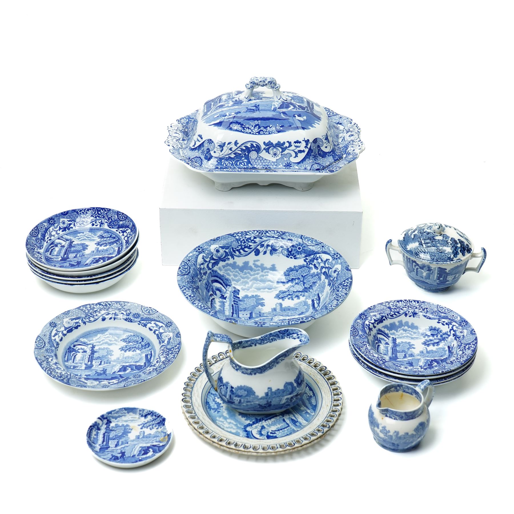 Spode Italian pattern tea and dinner wares, including tureen with black back stamp, all others with blue backstamp, including plates with pierced borders, large bowl, jug, covered sucrier, and others