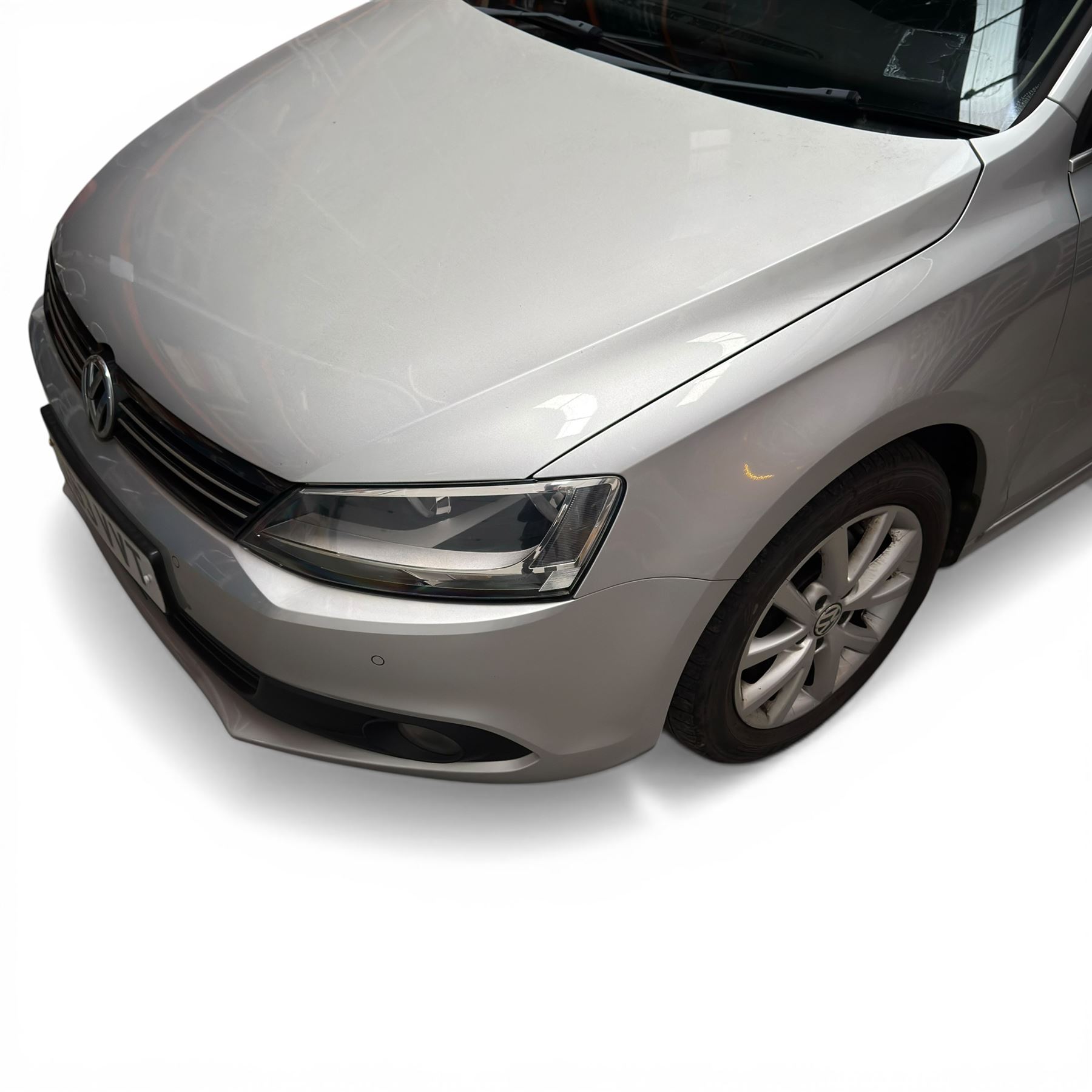 Volkswagen Jetta, 1.6 litre blue-motion diesel, 82000 miles, manual, silver, 2013, (NX63 VVT), MOT till 13 August 2026, £20 road tax, full VW service history, parking sensors, bluetooth - this vehicle is subject to 10% plus VAT buyers premium (12% in total)