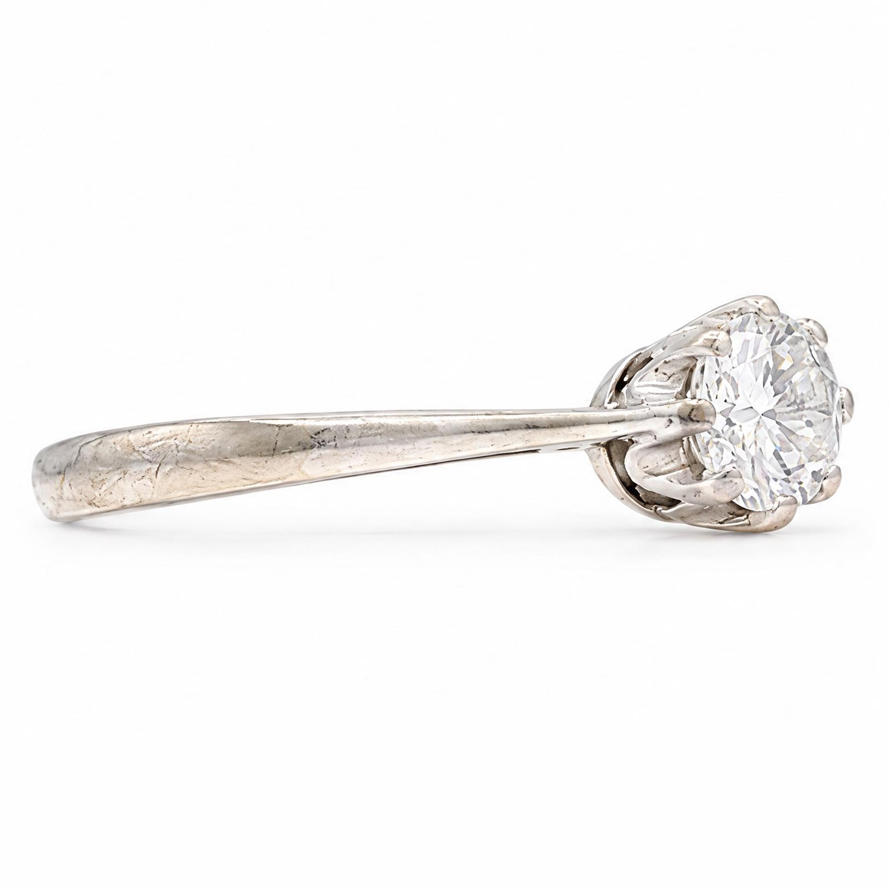 White gold diamond ring, eight claw set with a single round brilliant cut diamond of approx 0.50 carat, stamped 18ct