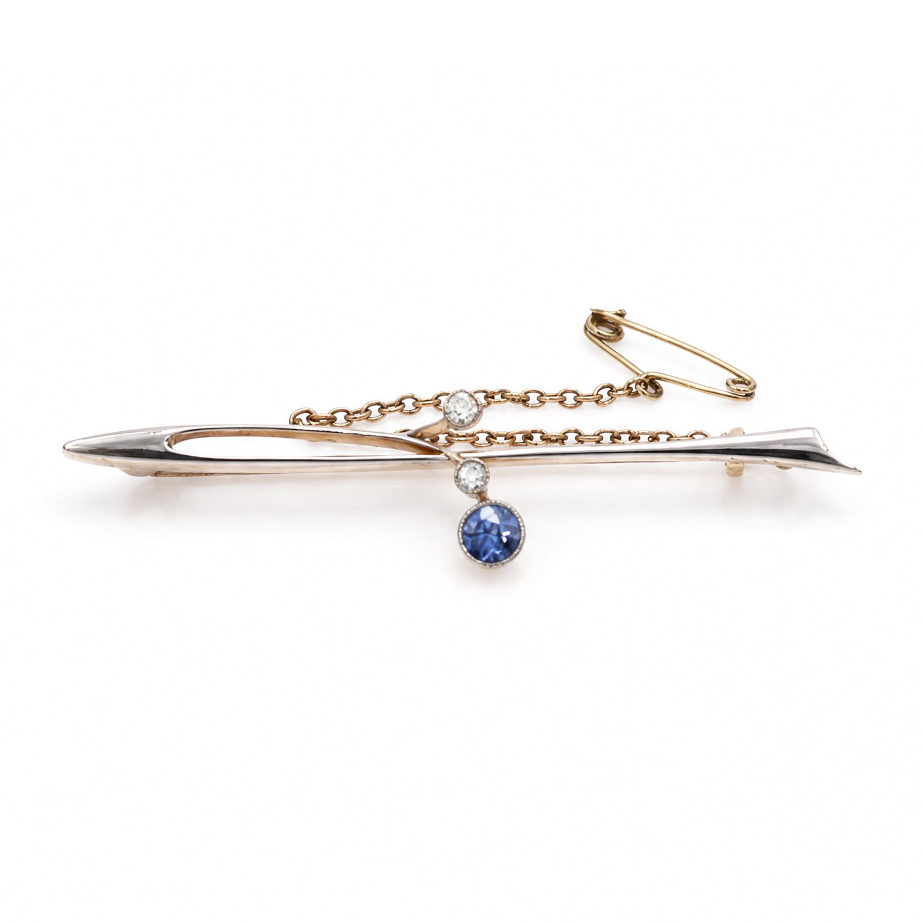 Early 20th century 15ct gold sapphire and diamond brooch, milgrain set single round cut sapphire of approx 0.25 carat, with two old cut diamonds set above, stamped 15, in velvet and silk lined box