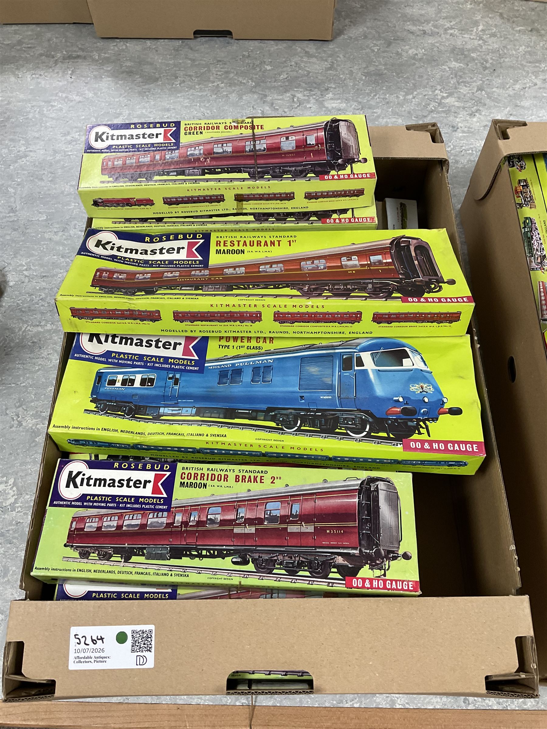 Large collection of Kitmaster scale model locomotives and carriages including Midland Pullman Power Car OO gauge no 31 and City of Truro OO gauge no 24, all boxed and mostly unbuilt