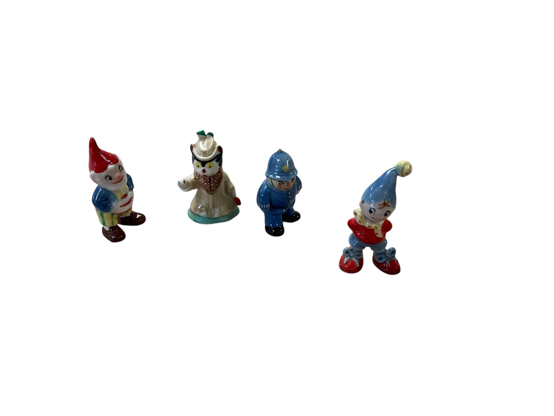 Two hand painted ostrich eggs, together with Staffordshire figure, lustre mug and other collectables 