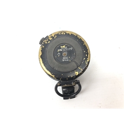  WWII Military compass in black japanned brass case, stamped on base EAC, No.B 133577, MkIII 1943, and broad arrow, W9.5cm  