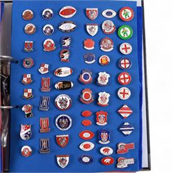 Rugby league enamel badge collection, from clubs including Leeds Rhinos, Lancashire Lynx, Leigh Centurions, London Broncos, Trafford Borough,Toulouse,  Belle Vue Rangers, Carlisle, Nottingham City Outlaws, housed in two folders, (approximately 280)