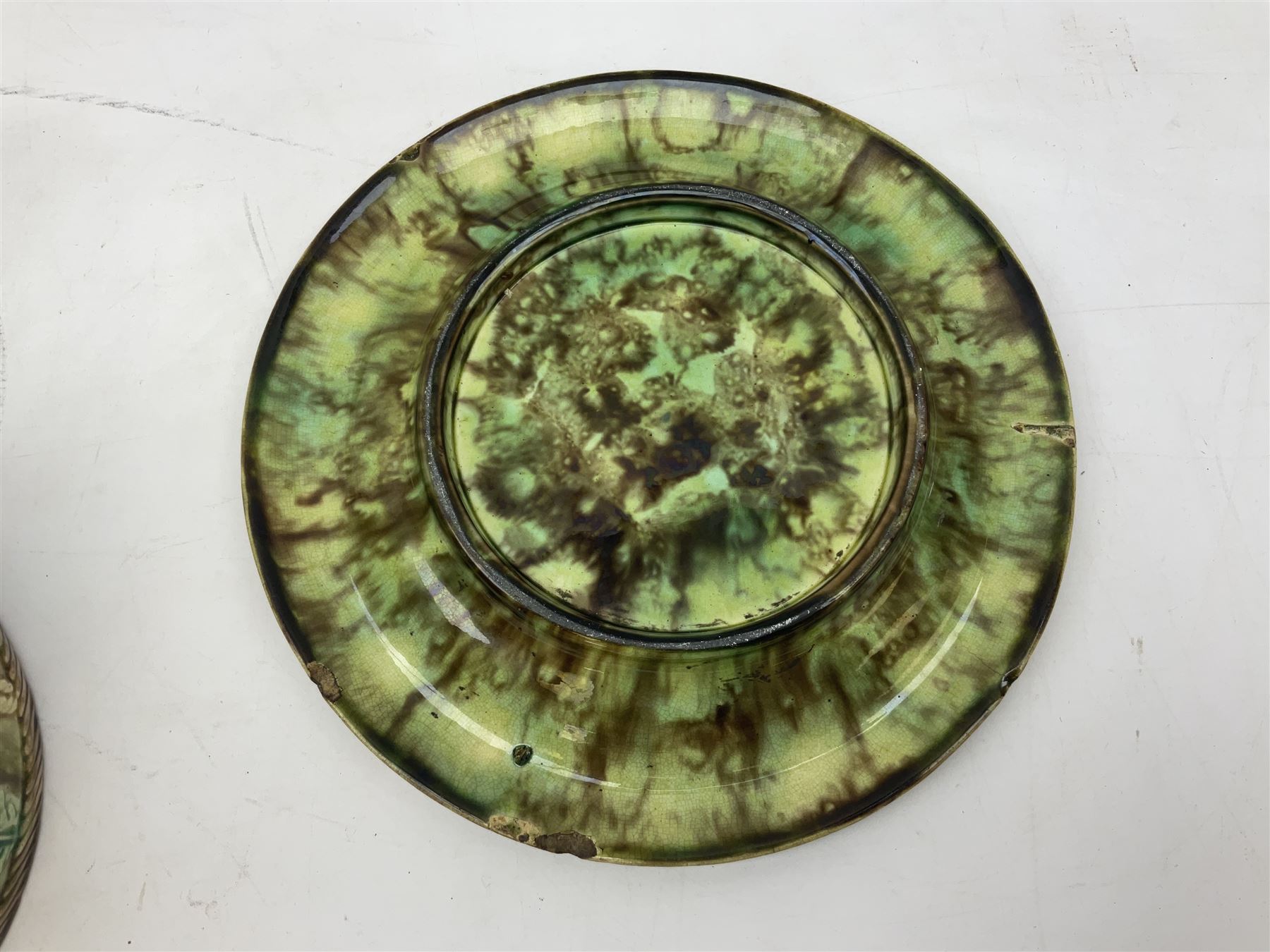 Victorian Majolica cheese dome and dish, decorated with a band of stiff leaf pattern in the Whieldon type pallet, H30cm