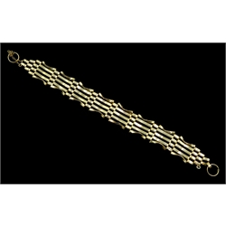 Gold link bracelet stamped 375 approx 8.6gm