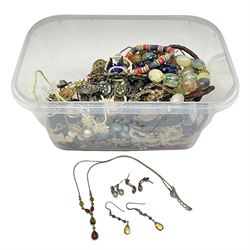 Collection of vintage and later costume jewellery, including animal brooches, beaded necklaces etc, together with a modern silver Baltic amber necklace and three pairs of silver earrings