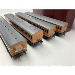 Ace Trains '0' gauge - EMU/MET four-car electric multiple unit with teak finish; boxed with instructions