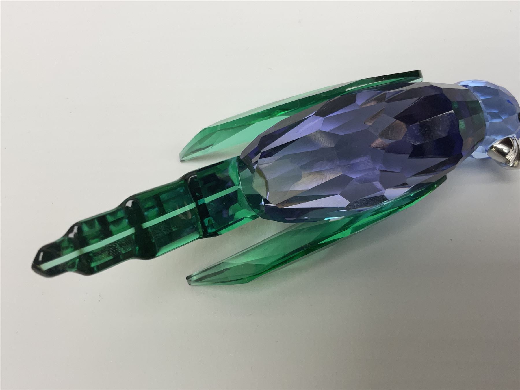 Fourteen Swarovski Crystal bird figures, to include toucan, mandarin duck, swans, parrot, cranes etc 